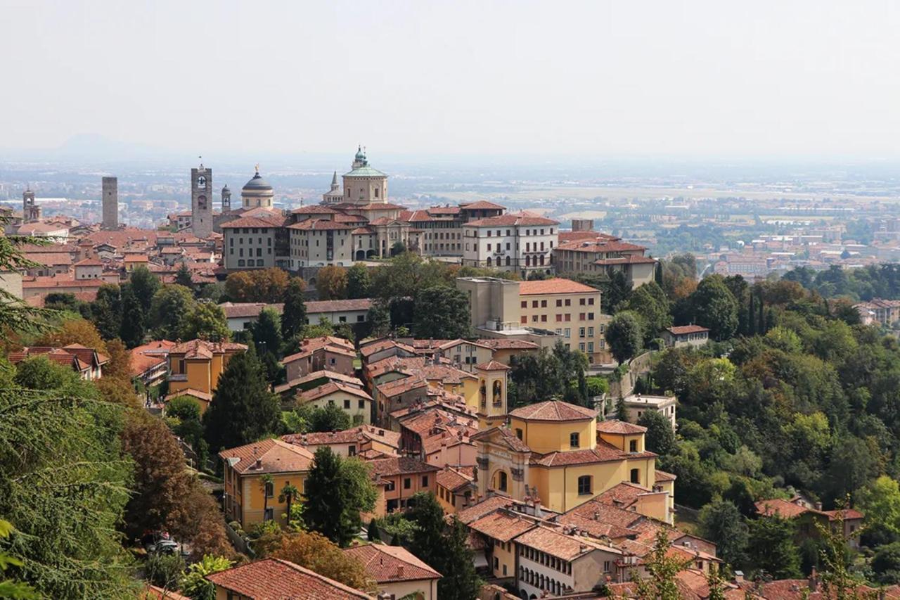 Penthouse In Citta Alta - Bergamo Apartment ภายนอก รูปภาพ