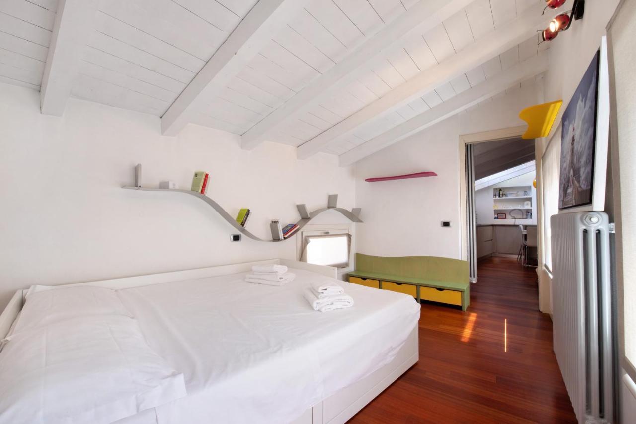 Penthouse In Citta Alta - Bergamo Apartment ภายนอก รูปภาพ